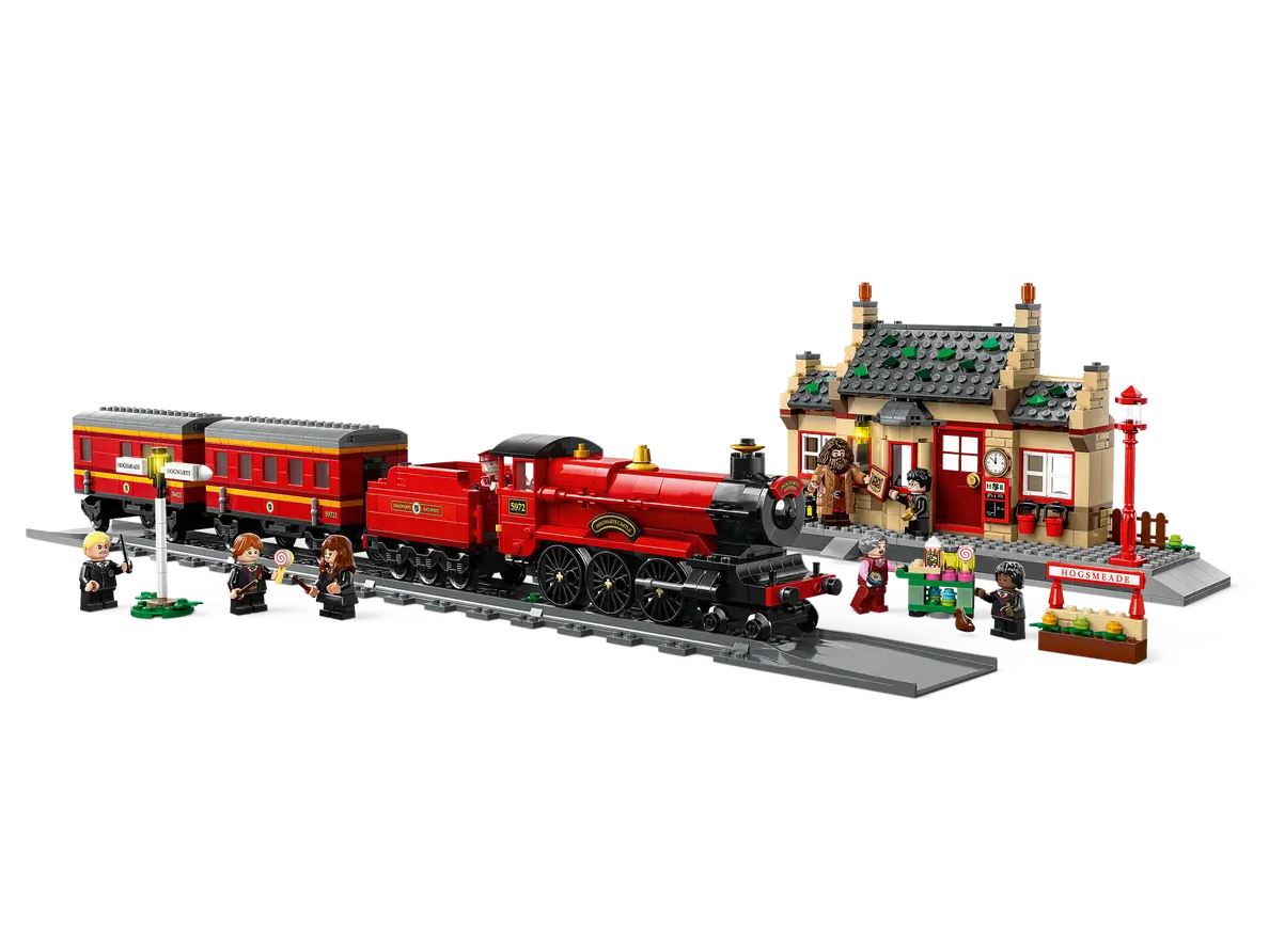 LEGO 76423 Harry Potter Hogwarts Express™ Train Set with Hogsmeade Station