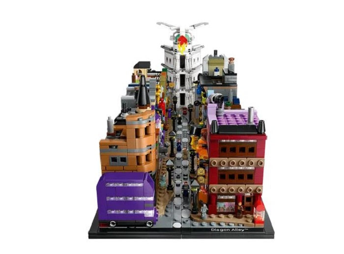LEGO 76444 Harry Potter Diagon Alley Wizarding Shops