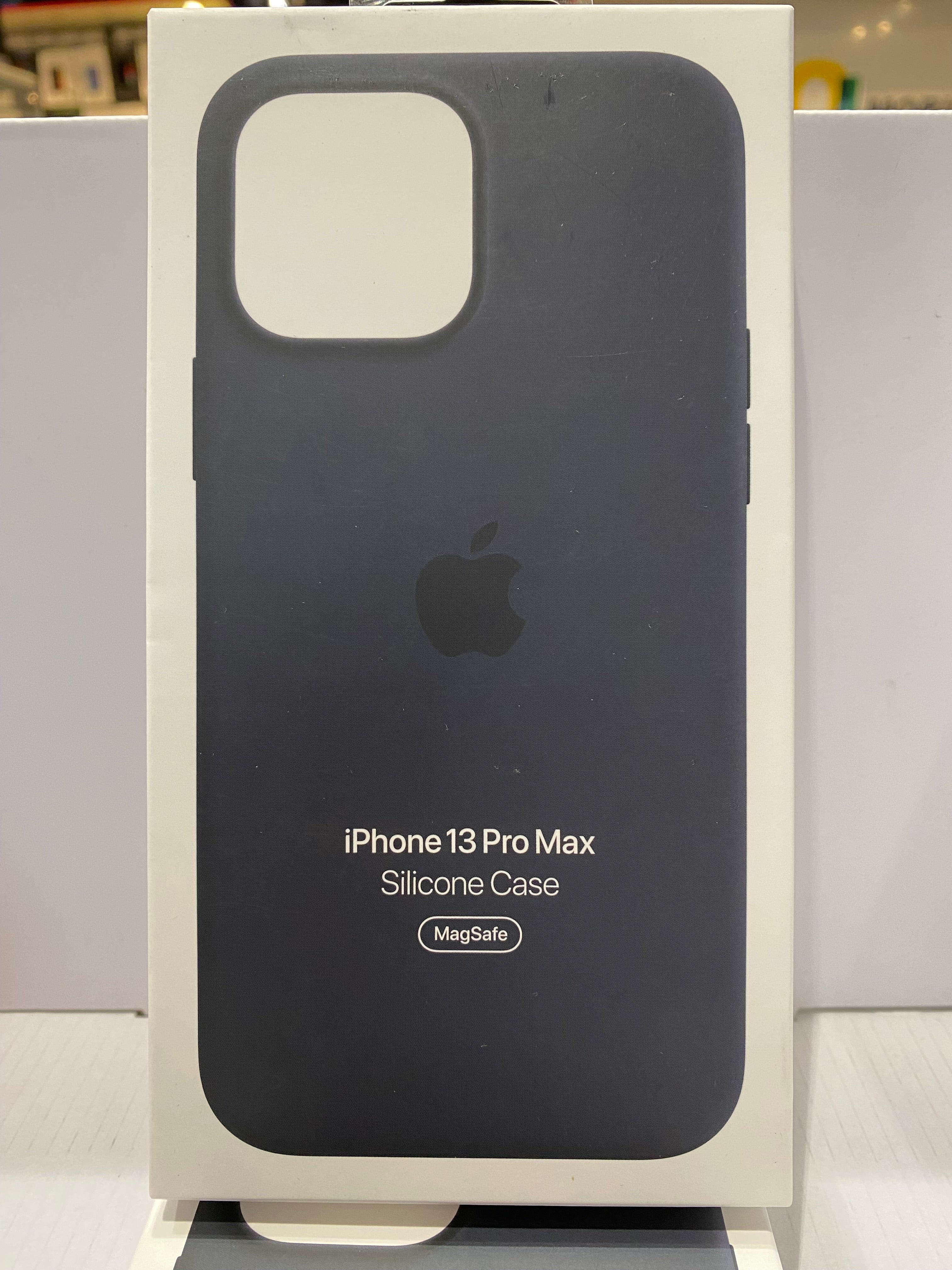Apple iPhone 13 Pro Max Silicone Case MagSafe Genuine