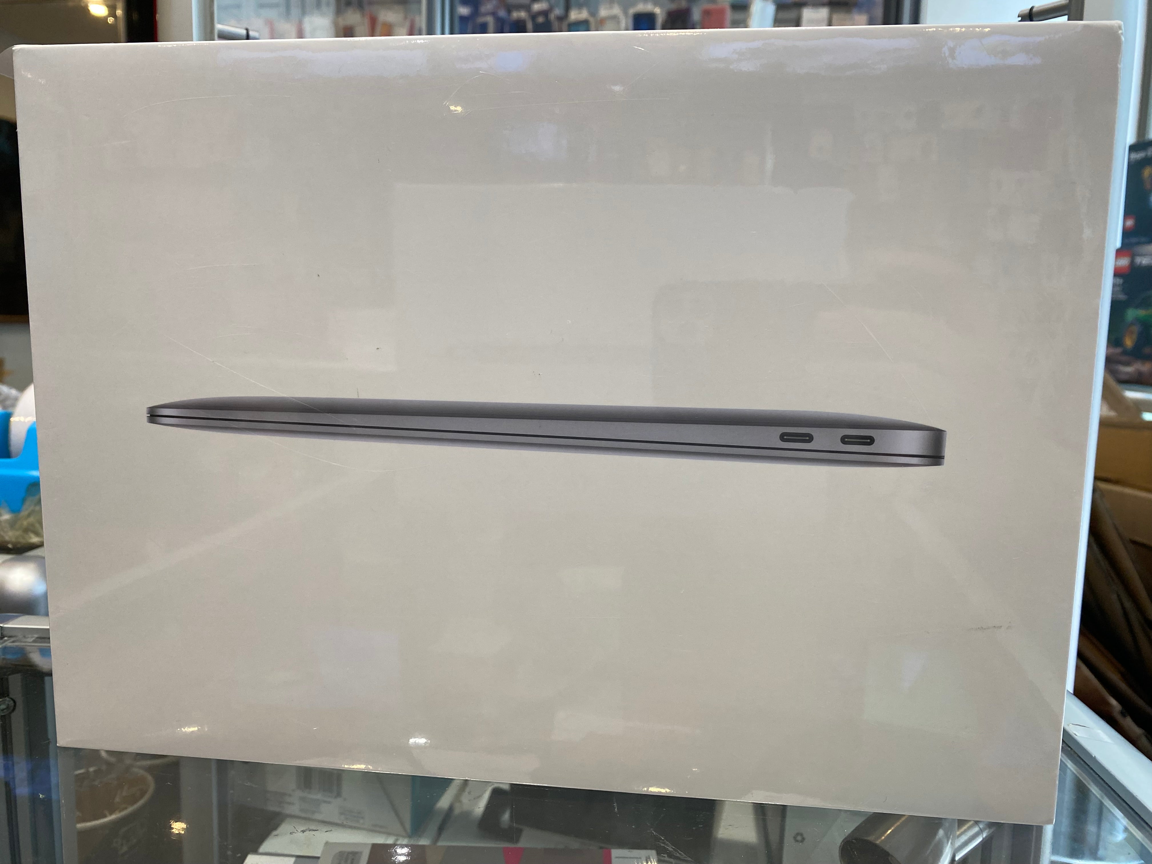 Apple MacBook Air 13-inch with M1 Chip
