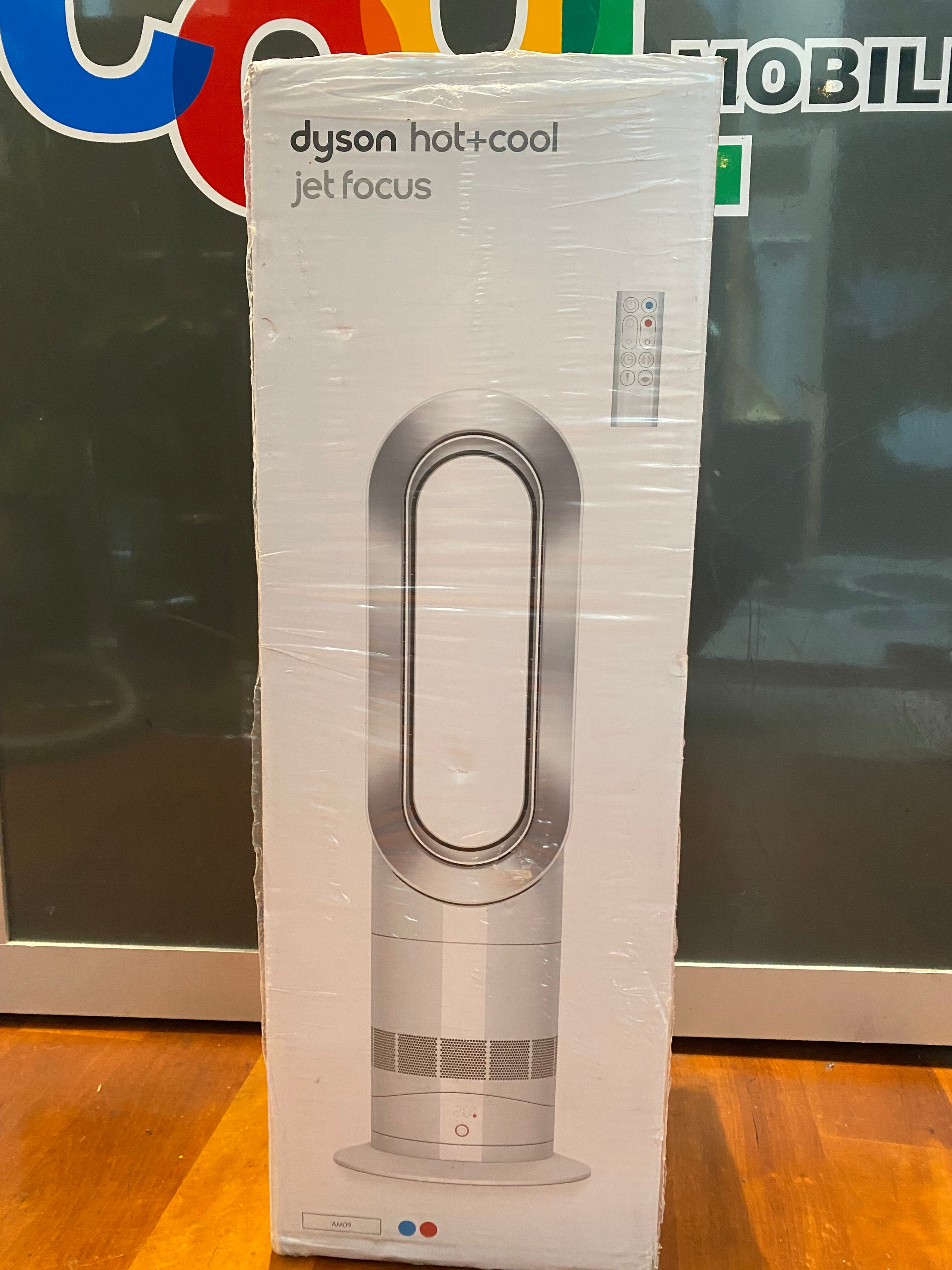 Dyson Hot+Cool™ Jet Focus fan heater (AM09} White/Silver