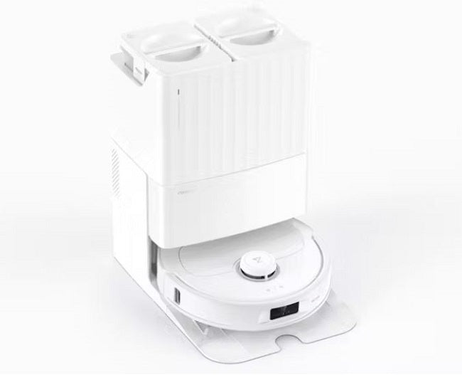 Roborock Qrevo MaxV Robot Vacuum Cleaner White