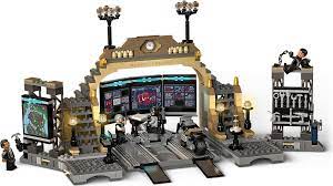 LEGO DC Comics Super Heroes 76183 Batcave The Riddler Face-off