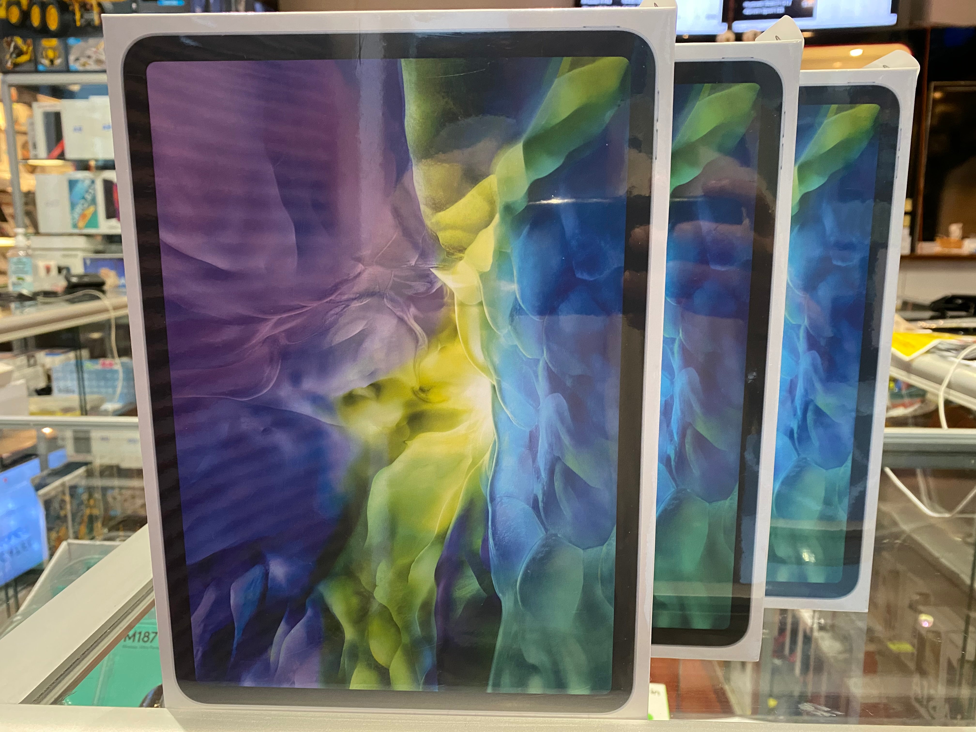 Apple iPad Pro 11" 128GB (2nd Generation 2020) WiFi + Cellular A2230