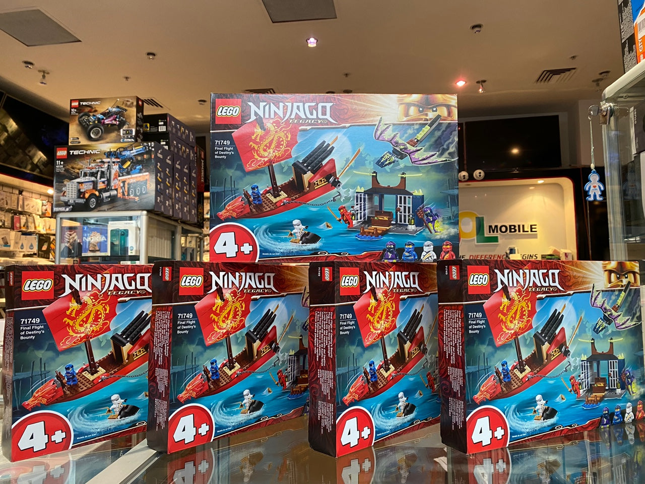 Lego 71749 Final Flight of Destiny's Bounty